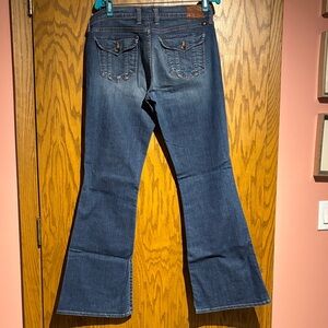 Lucky Brand size 8 Sweet & Flare jeans